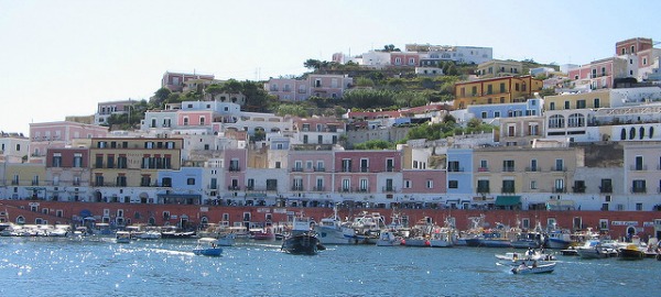 Scorcio di Ponza Scorcio di Ponza